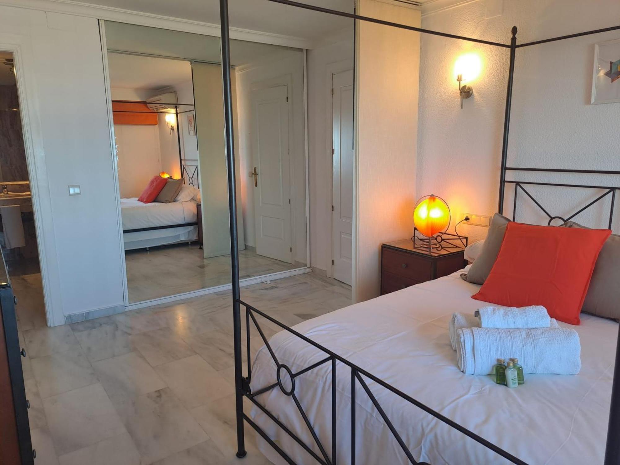 Beachfront Complex El Coloso Views,Pools,Parking Benalmadena Costa Exterior photo